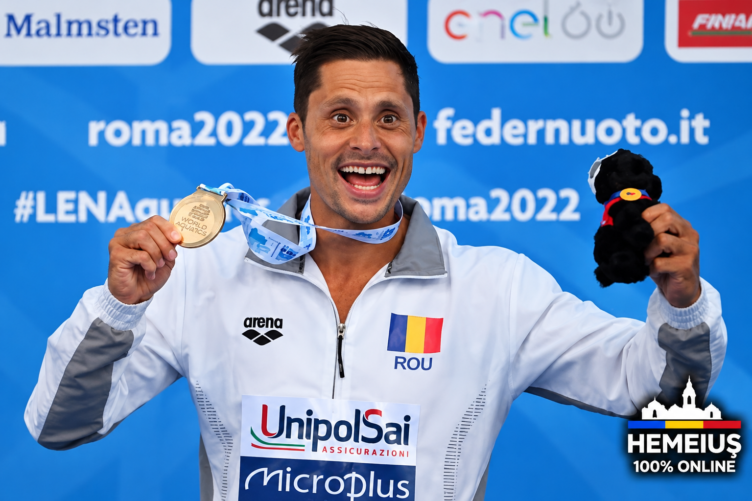 BACĂU – SPORT INTERNAȚIONAL: 27 DE METRI, CÂTEVA SECUNDE DE ZBOR ȘI 45.000 DE OAMENI CU OCHII PE EL. BĂCĂUANUL CONSTANTIN POPOVICI ÎNCHEIE PE PODIUM SEZONUL MONDIAL